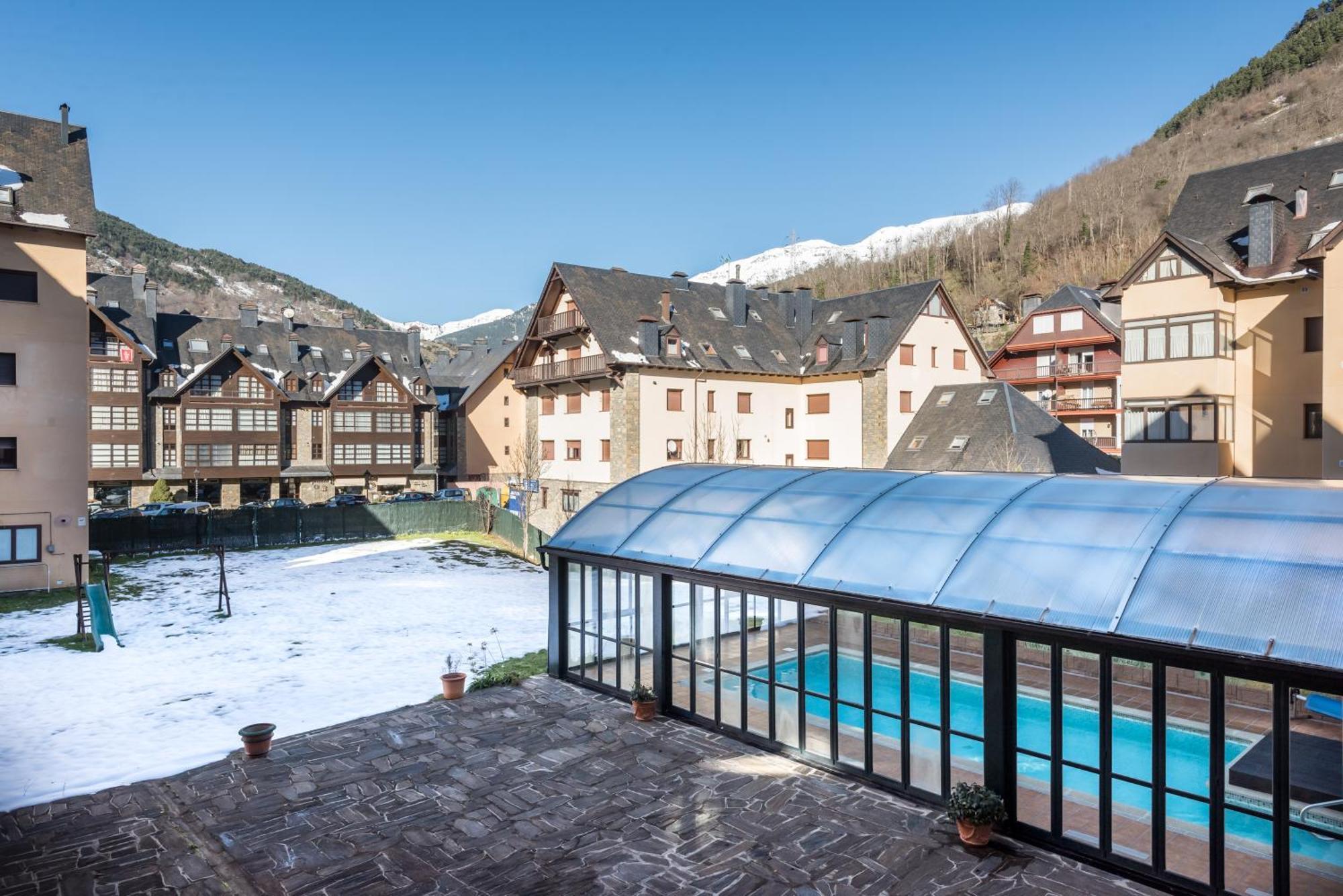 El Refugio De Aran Vielha Aparthotel 外观 照片